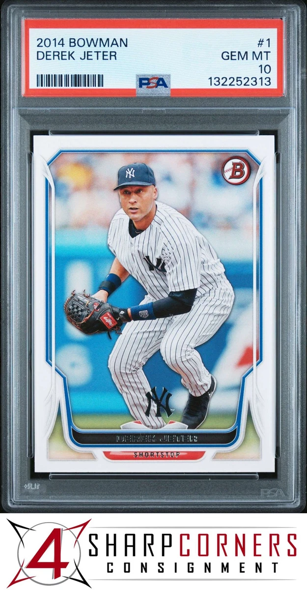 derek jeter graded rookie card Lapras - GG05/GG70 Holo Ultra Rare main image 0