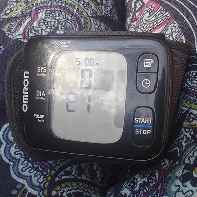 Omron  Wrist Digital Blood Pressure Monitor