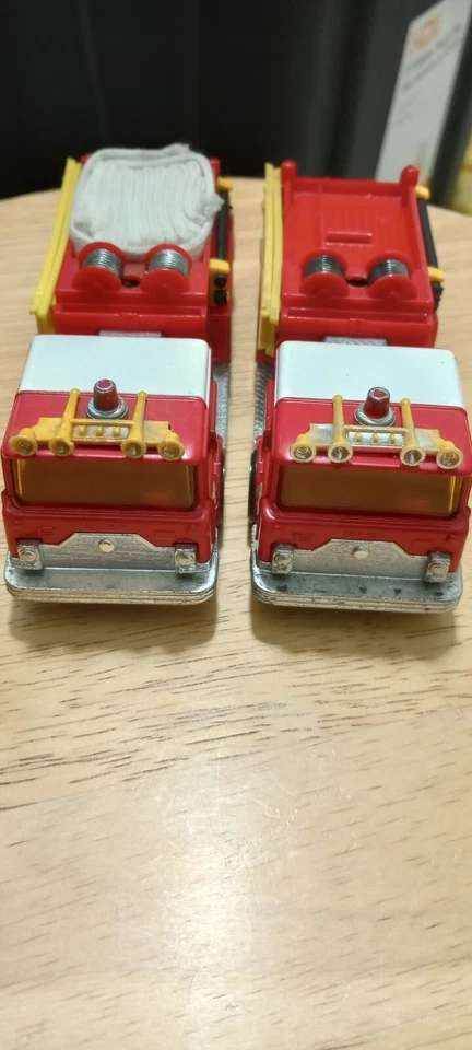 Corgi Mack Fire Pumper (2) - Image 4 of 4