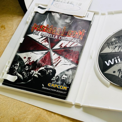 Resident Evil Umbrella Chronicles for Nintendo Wii, complete in Box with Manual - Picture 6 of 9