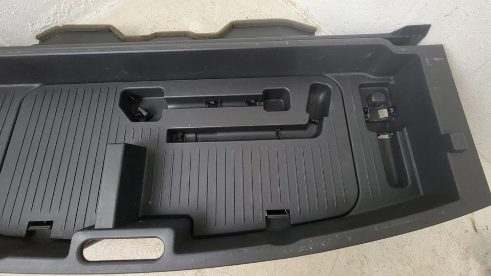 MAZDA 5 2006-2010 OEM MALETERO DE CARGA TRASERO PISO COMPARTIMENTO DE ALMACENAMIENTO BANDEJA Foto 4 de 4