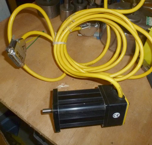 PARKER Compumotor SM232AE-F10N 340V   92oz-in torque