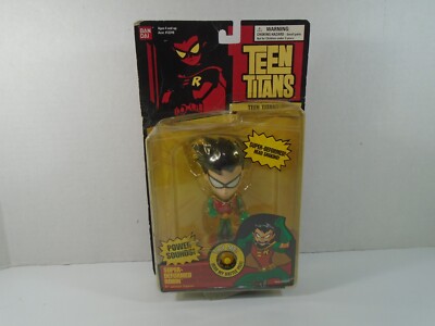 2003 BANDAI--TEEN TITANS--SUPER DEFORMED ROBIN FIGURE (LOOK)