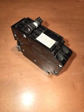 CROUSE HINDS MH220 20 AMP 1-POLE TANDEM PLUG IN BREAKER MH2020 Side Clips