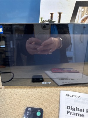 Sony S-Frame DPF-V900 9