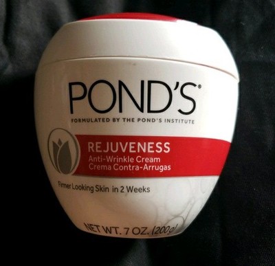Pond's Rejuveness Anti-Wrinkle Cream for Wrinkles, Cream Formulation 7 oz Jar