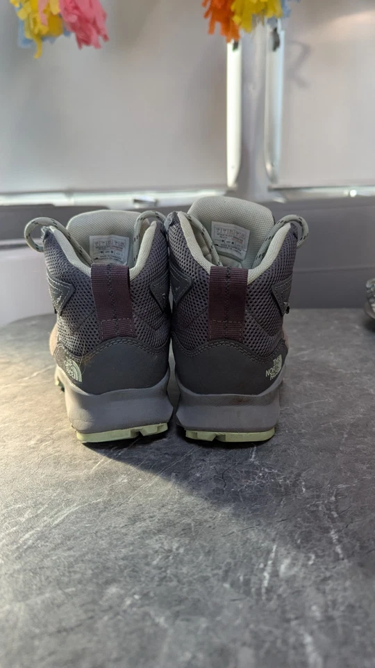 Botas Impermeables THE NORTH FACE Jr Hedgehog Hiker II Gris/Negro Talla 3.5 Usadas en Excelente Condición Foto 4 de 4