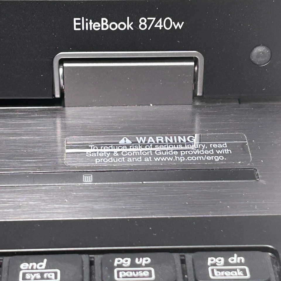 17" RESTAURADO com SSD HP EliteBook 8740w Windows XP Vintage Retro Clássico PC para Jogos - Imagem 4 de 4