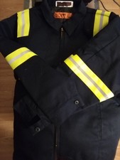 Cintas Unifirst Red Kap Insulated Lined Panel Coat,Two pocket. Size XL