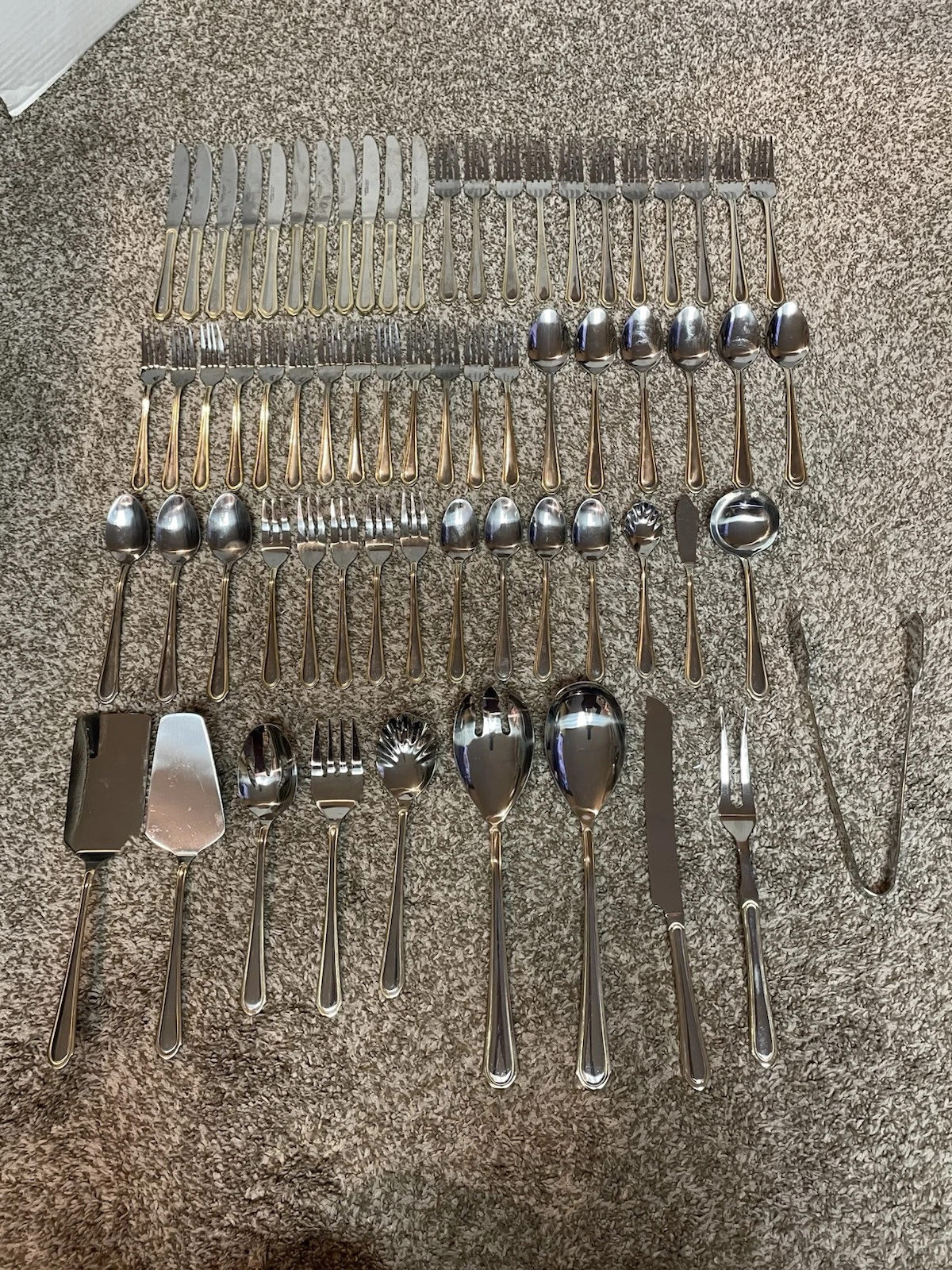 Hampton Silversmiths HSV165 Stainless Flatware Set of 66 Pieces - FREE SHIP !