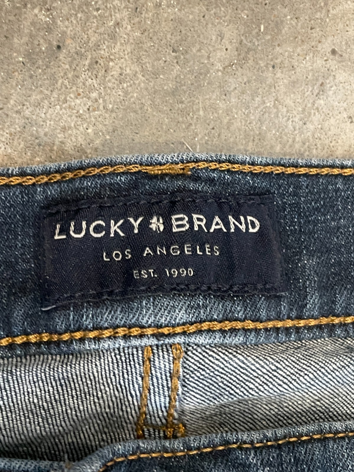 Lucky Brand 221 Straight Jeans Mens 36x32 Fits 32x29 Dark Wash Stretch Denim thumbnail 9