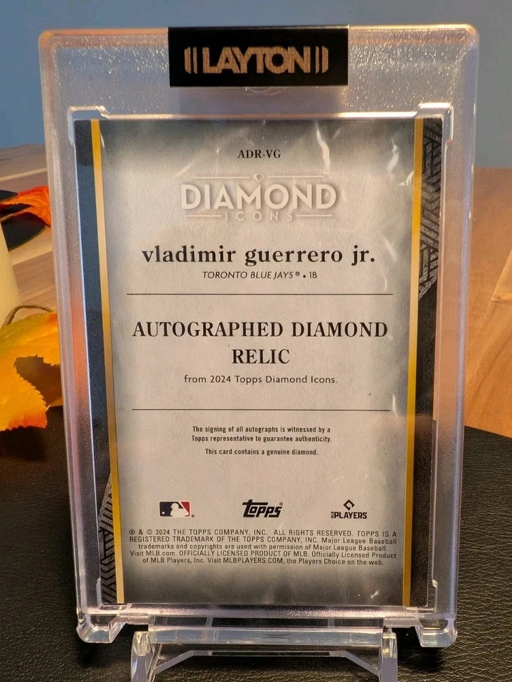2024 Topps Diamond Icons Vladimir Guerrero Jr 1/1 Auto Diamond Relic Blue Jays💎 - Image 4 of 4
