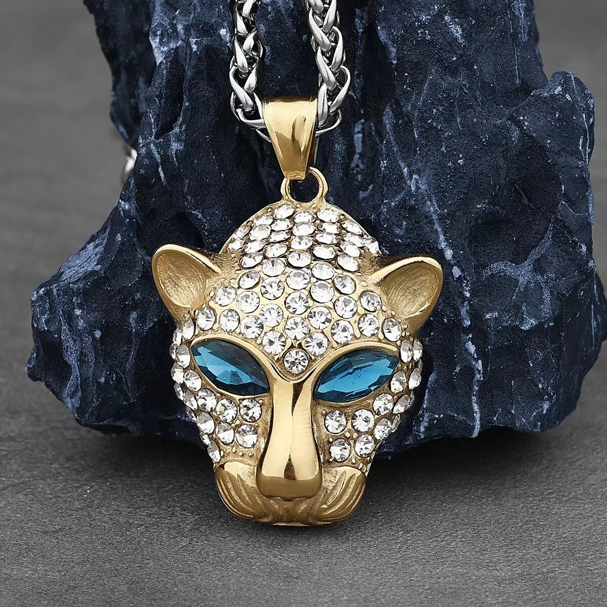 Leopard head deals necklace
