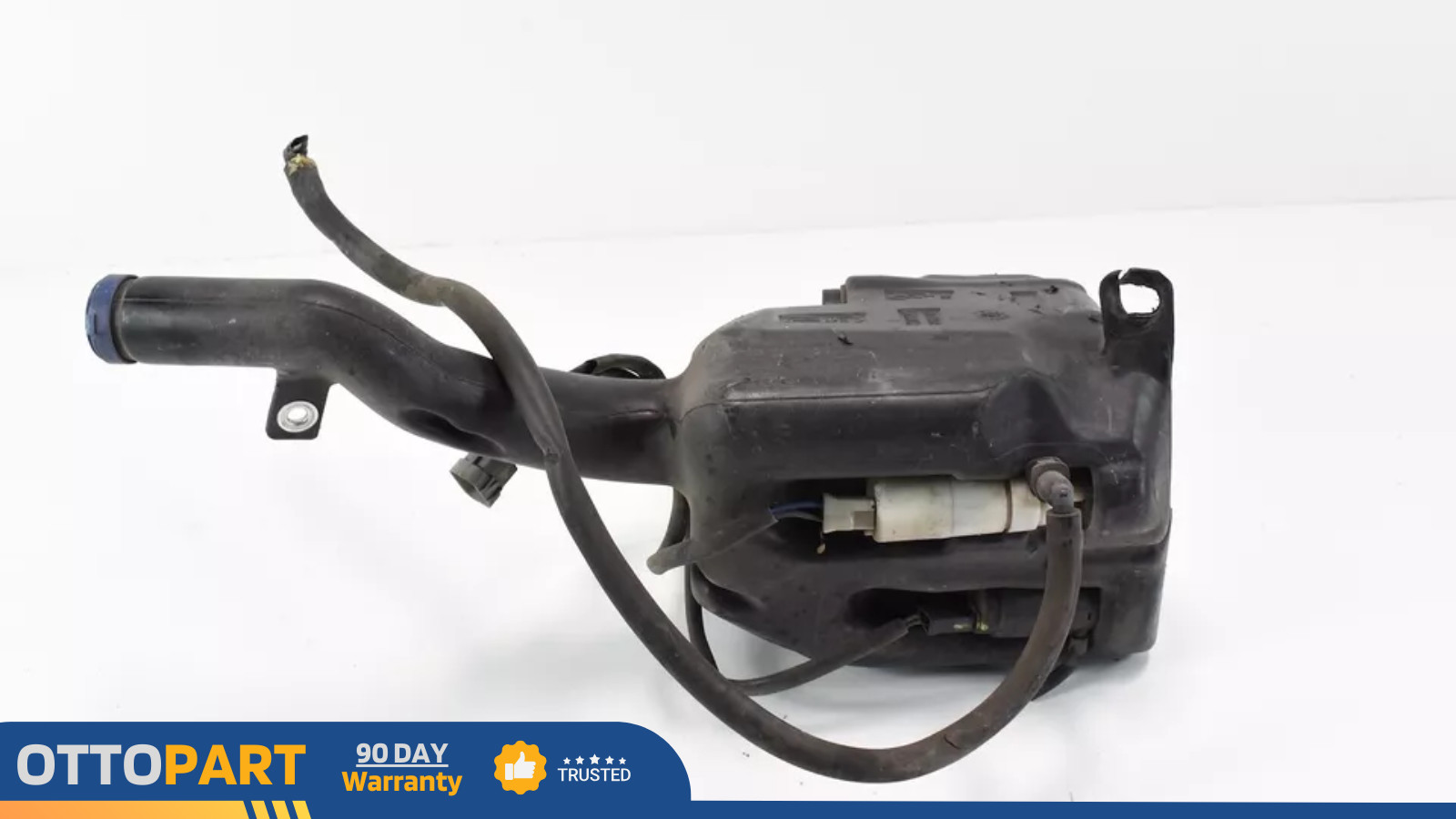 2004-2008 Maserati Quattroporte M139 Windshield Washer Fluid Reservoir Tank OEM