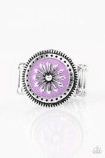 Paparazzi Free-Spirited Flower - Purple RING NIP