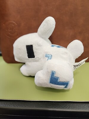 MINECRAFT Video Game White Bunny Rabbit Plush MOJANG - 2019