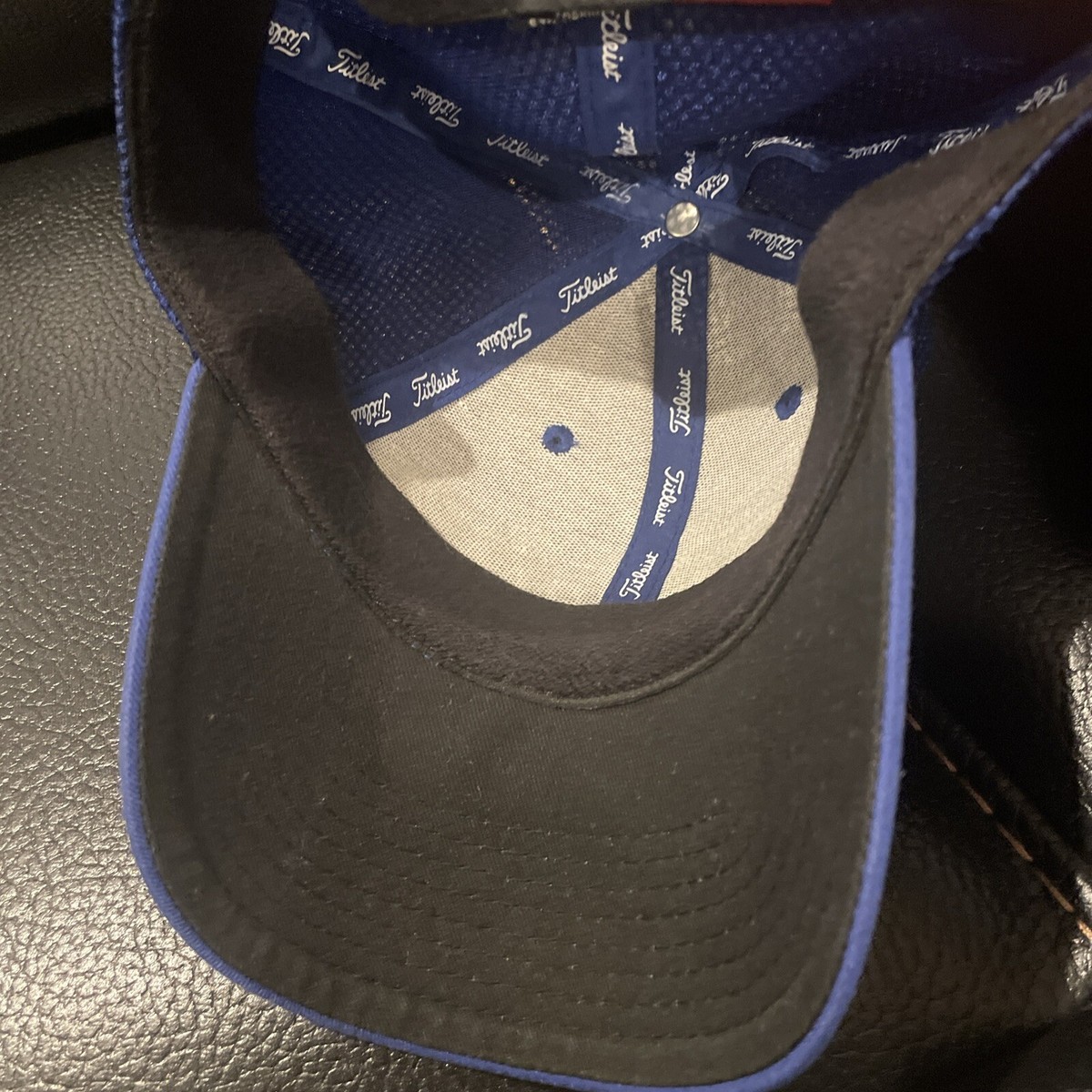 Casquette Titleist Tour Performance Mesh Pro V1 Bleu Taille M - NEUF