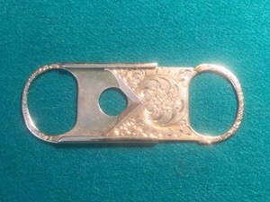 ENGRAVED ART DECO 14K GOLD GUILLOTINE CIGAR CUTTER 10.4 GRAMS LISTED AT SPOT