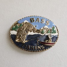 W USA 1989 Belt Buckle - Bass Fishing edge wear - example in photo 4 
