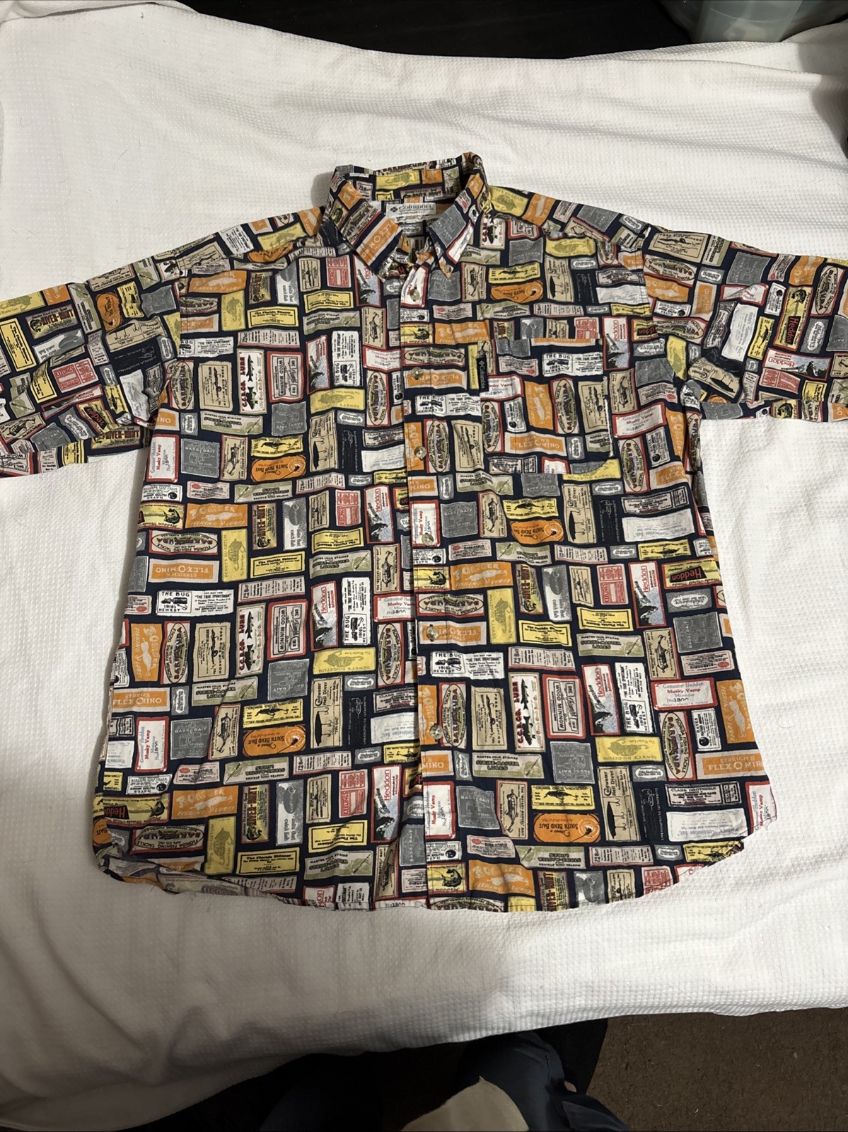 Vintage 90's Thailand Columbia Men's Size XL Fishing Lure Ads Button Down Shirt