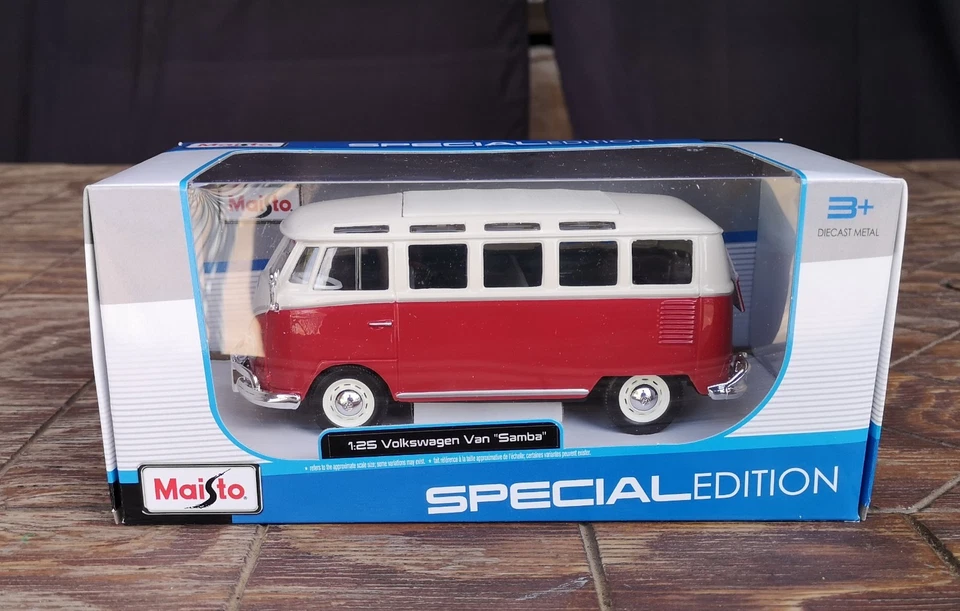 modellino fugone vintage Volkswagen samba vw t1 scala 1:25 modellini 1/24 - Immagine 2 di 4