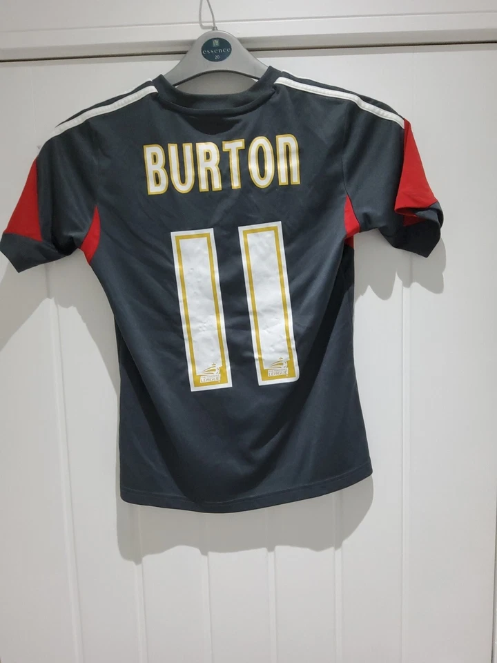 NOTTINGHAM FOREST 2013-2014 AWAY ADIDAS FOOTBALL SHIRT Large Youth PTP 16.5" - Image 3 of 4