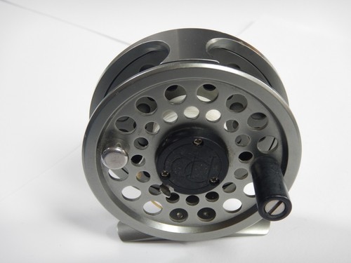 Ross Colorado 1 Fly Fishing Reel. Made in USA. EXCellent condition!!!