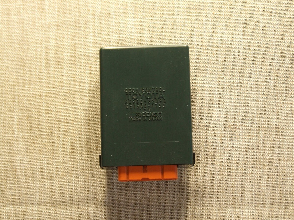 Toyota door control OEM 85980-32090 DENSO Japan 1987-1991 Camry