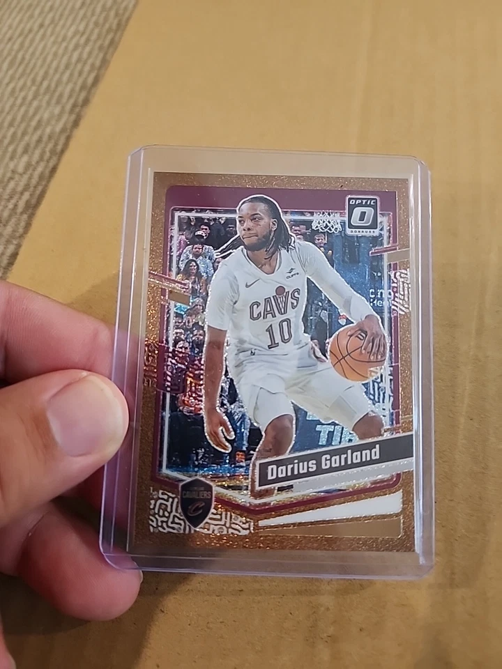 2023-24 optic Darius Garland Gold Red Glitter #/99 Cleveland Cavs - Image 2 of 4