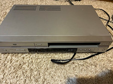 Sony SLV-D350P VCR/DVD Combo Player 4-Head VHS  DVD Playback Silver NO REMOTE