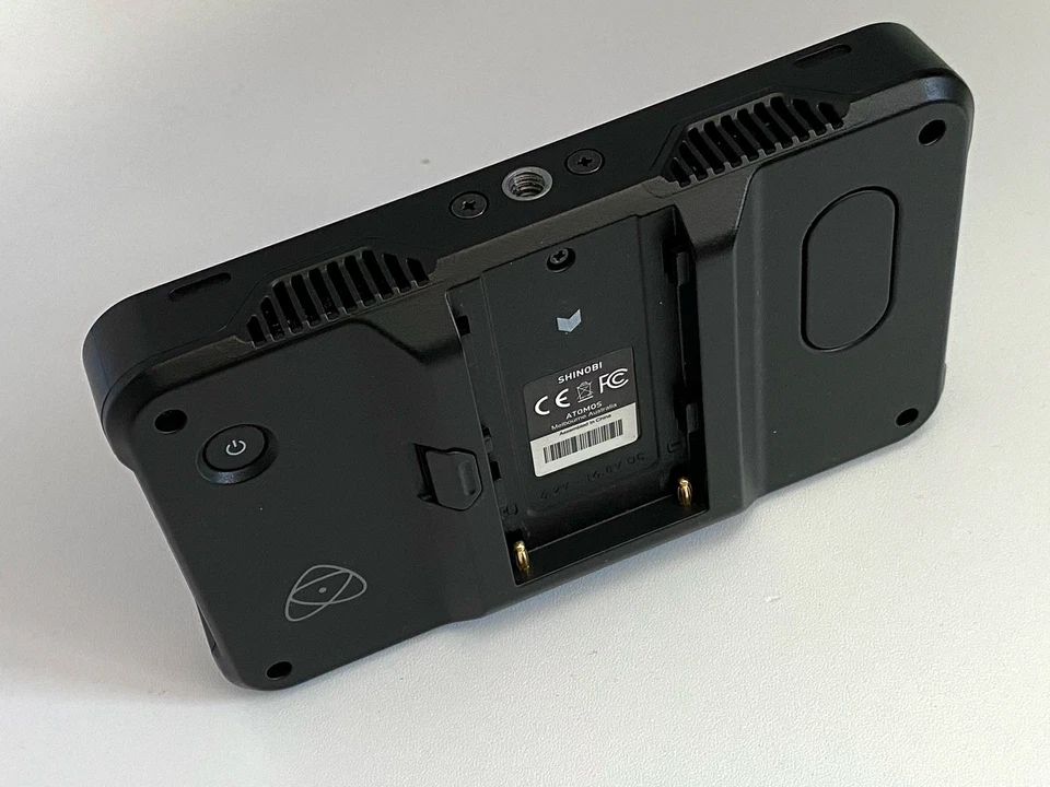 Atomos Shinobi 5.2" HDR 4K HDMI Photo and Video Monitor - Image 2 of 4