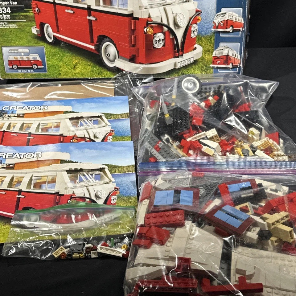 LEGO Volkswagen T1 Camper Van 10220 Foto 2 de 4