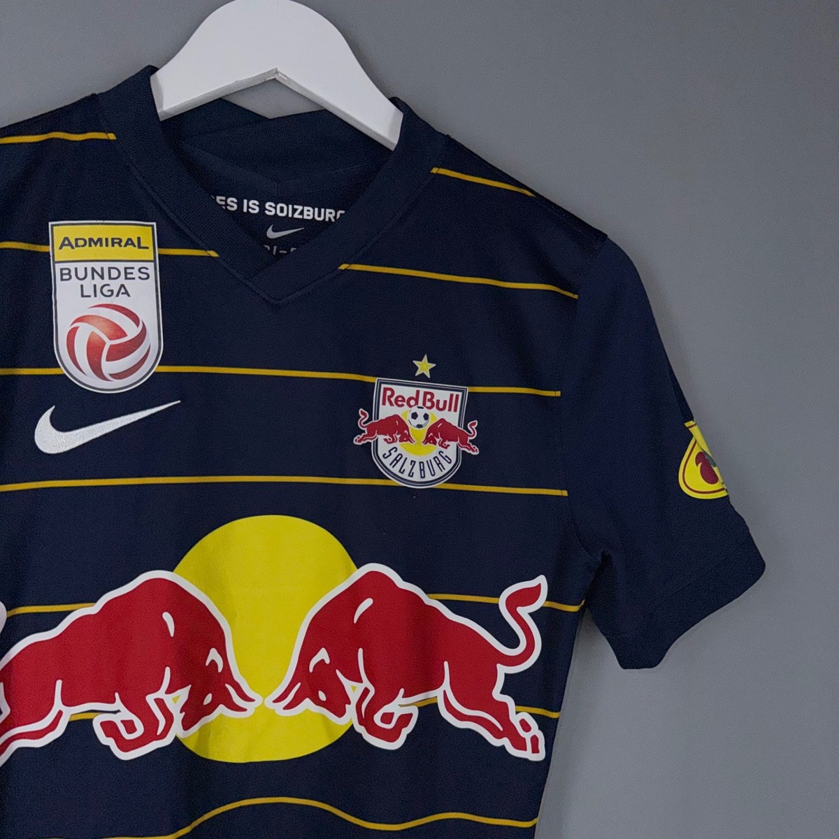 RED BULL SALZBURG 2021 2022 AWAY FOOTBALL SHIRT NIKE JERSEY SIZE S