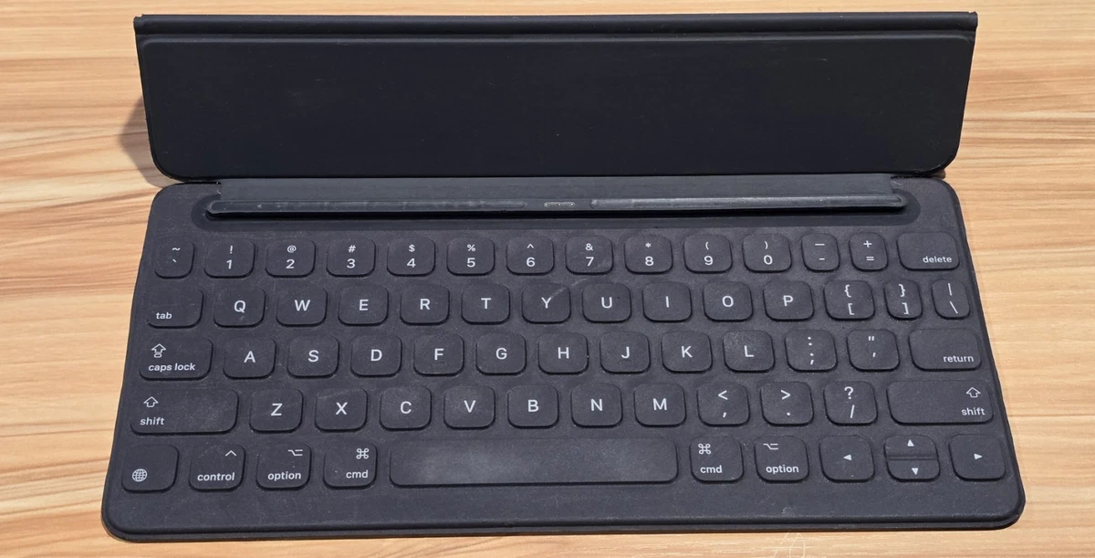 Apple iPad 2 Keyboard Folio Cases for sale | eBay