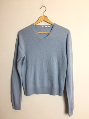 baby blue v neck jumper