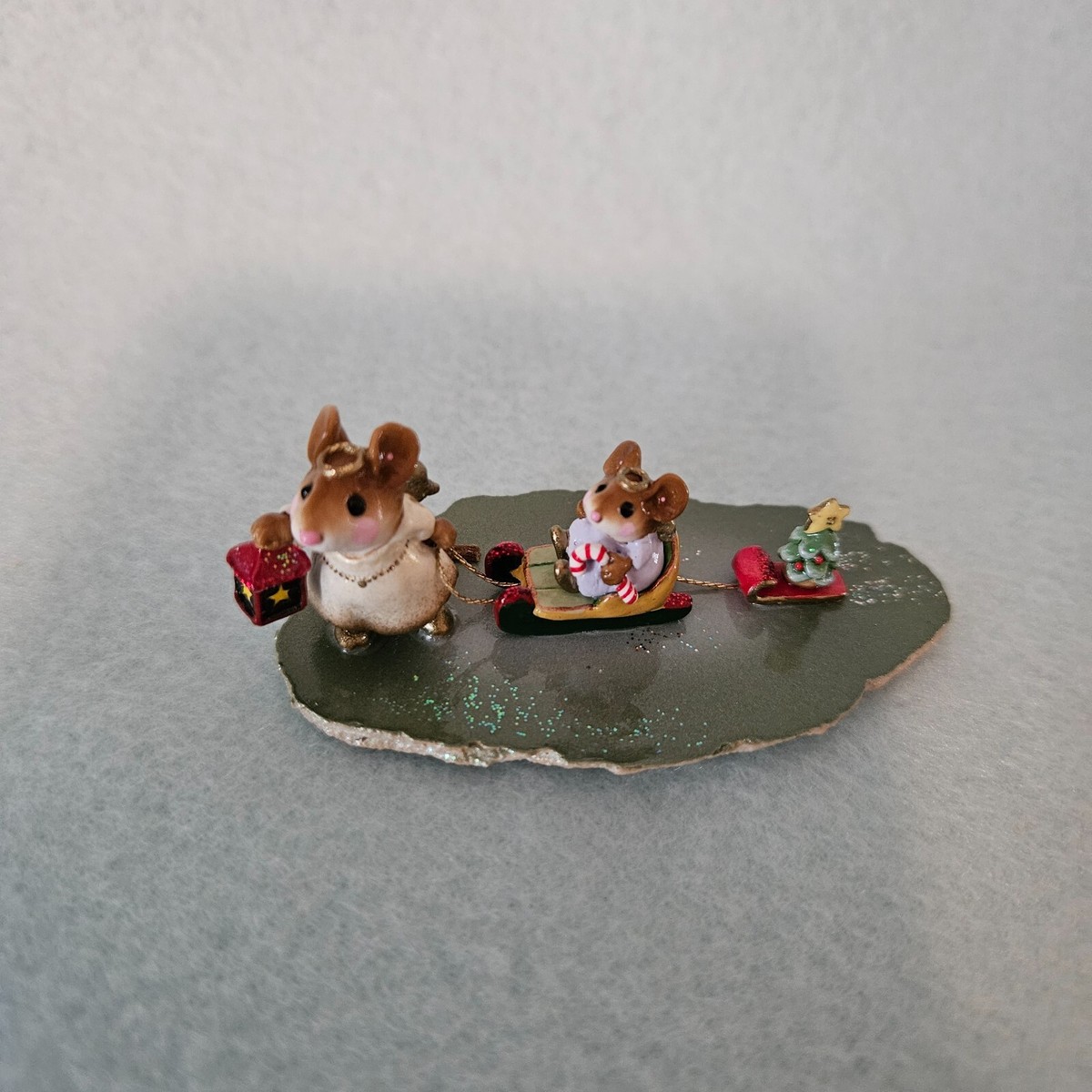 置物 Wee forest Folk Lighting the way Wee Forest Folk Lighting the Way - Darling Tiny Mice - WFF