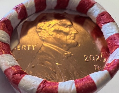 2025 D Heads/Tails and Heads/Heads 2 Rolls Lincoln Cent Penny In Hand - Picture 5 of 7
