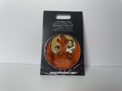 Disney Parks 2017 Star Wars The Last Jedi Force for Change LR Pin - Finn & Rey