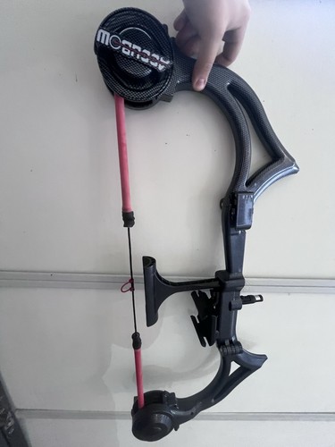 Accubow 2.0 Carbon Fiber Archery Trainer