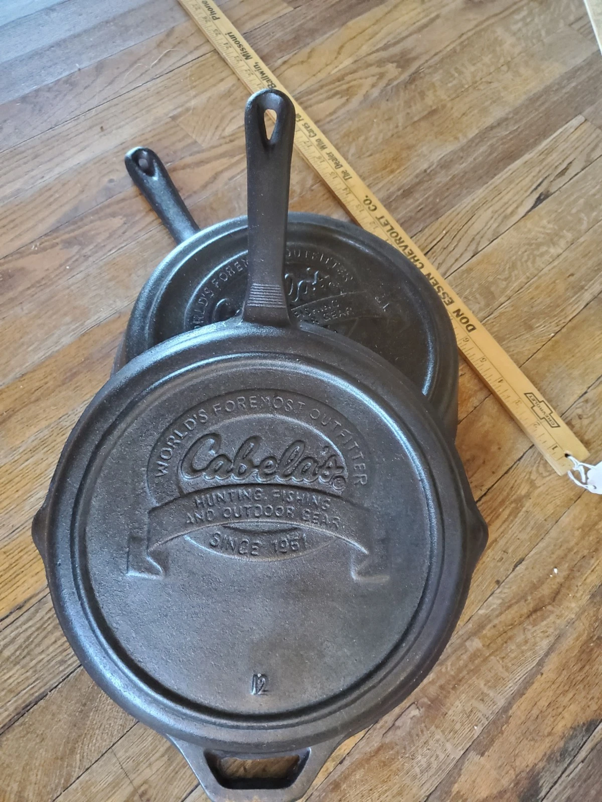 CABELA'S Cast Iron Double Spout Skillet 12 w/ Frying Pan Lid 12 Combo Cooker