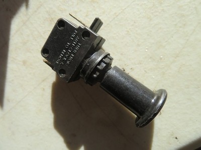 OLDTIMER DREHKNAUFSCHALTER