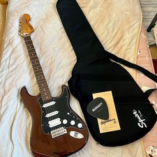 Imballaggio sicuro Squier CV '70s Stratocaster HSS Fender!