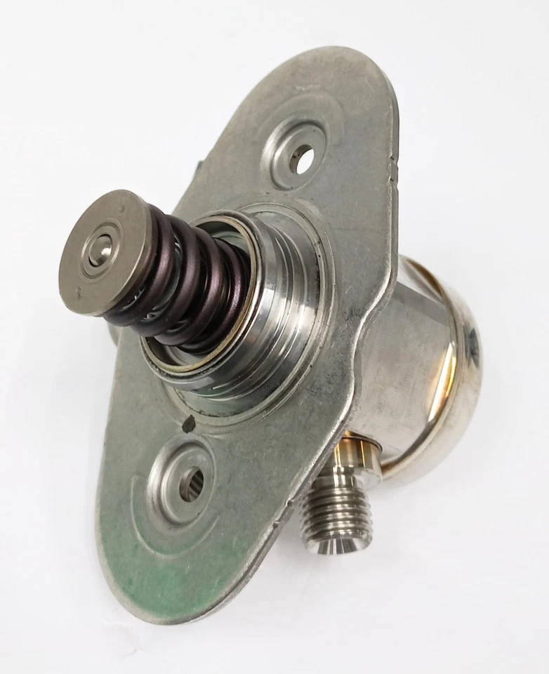 Bomba de combustible de alta presión de inyección directa Bosch 0261520281 para BMW 328i 2012-2018 Foto 3 de 4