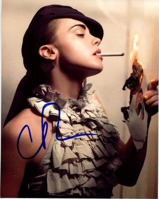 CHRISTINA RICCI signed autographed SMOKING 8x10 photo