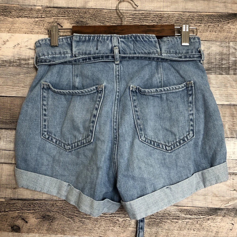 Hollister Curvy Ultra High-Rise Mom Shorts Womens 5 Light Blue Belted Paperbag - Image 2 of 4
