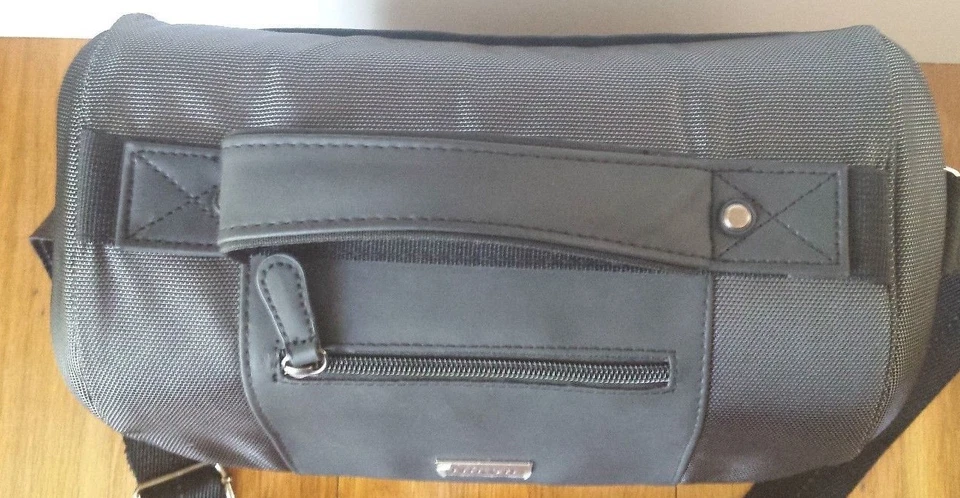 Capa para Câmera Digital SLR Nikon Deluxe - Bolsa Gadget com Inserções Divisórias Preto/Cinza - Imagem 2 de 4