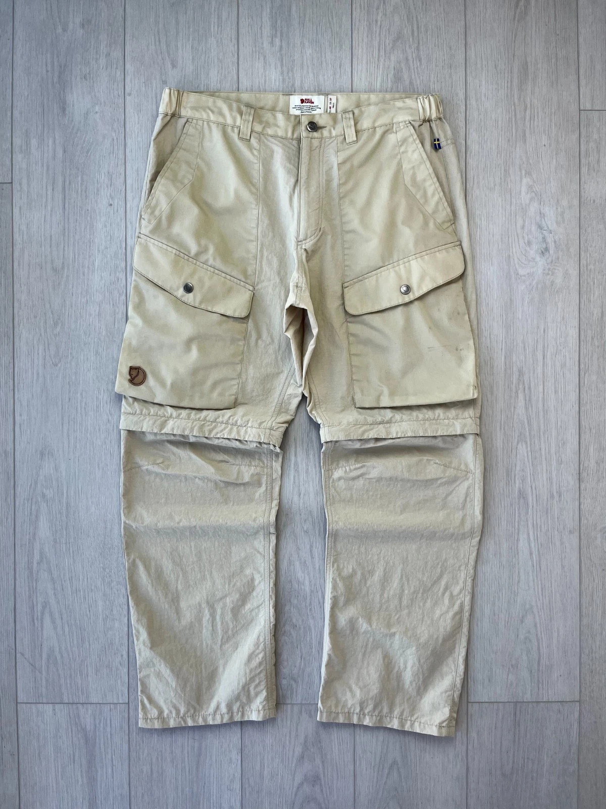 Fjallraven Abisko Hybrid Zip Off Trousers Trekking Pants Gorpcore Outdoor Y2K
Opens in a new window