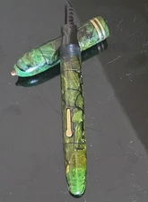 Gorgeous CONKLIN SYMETRIK Endura Lever Fill, Green Marbled Fountain Pen - No Nib
