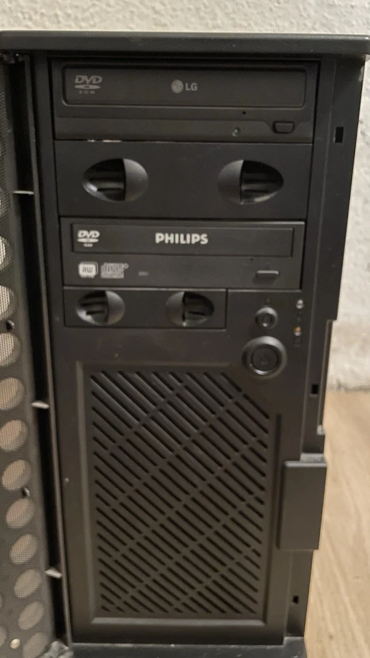 Chieftec Gehäuse CH-02 DOOR, Schwarz, mit Laufwerkstür für Server Gaming PC - Bild 2 von 4