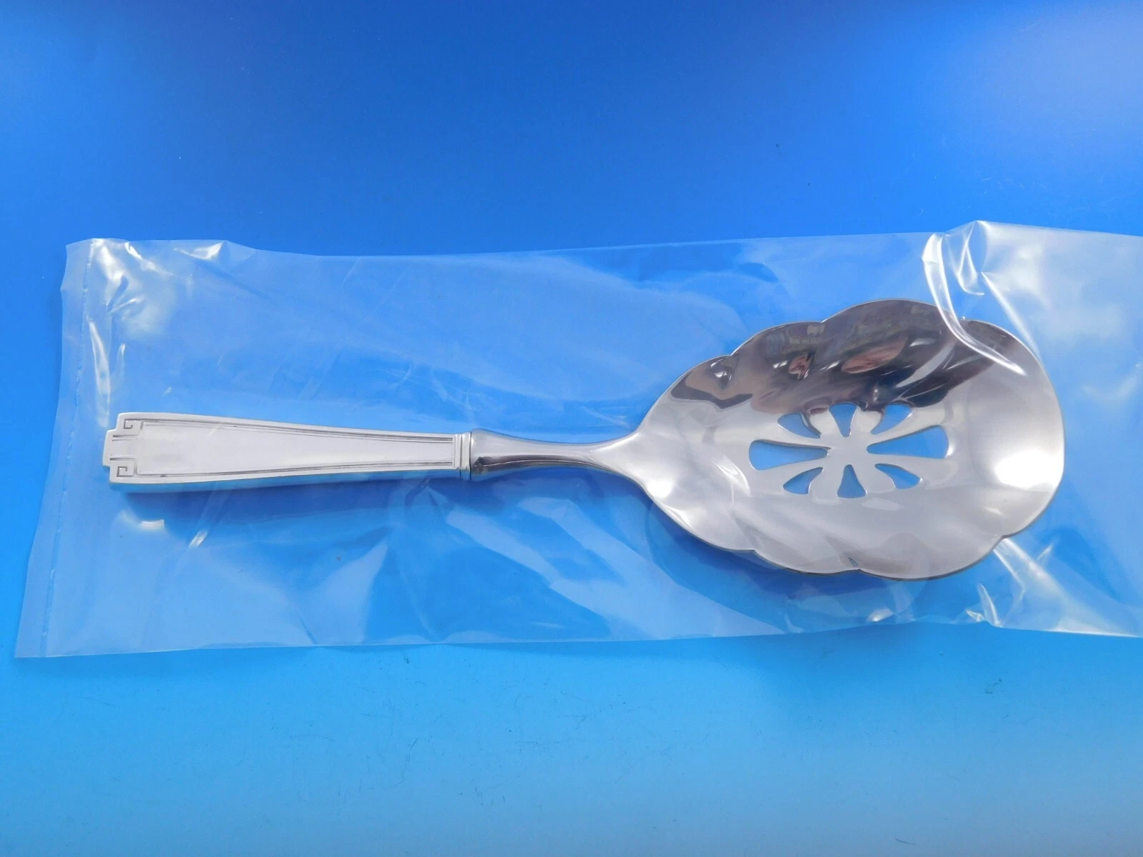 Etruscan by Gorham Sterling Silver Vegetable Spoon Pierced 9" HH WS Custom
Opens in a new window or